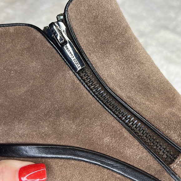 Vince Camuto Women’s Jeffer’s Bootie Brown Leather with Black Trim Zippe… - Picture 9 of 10